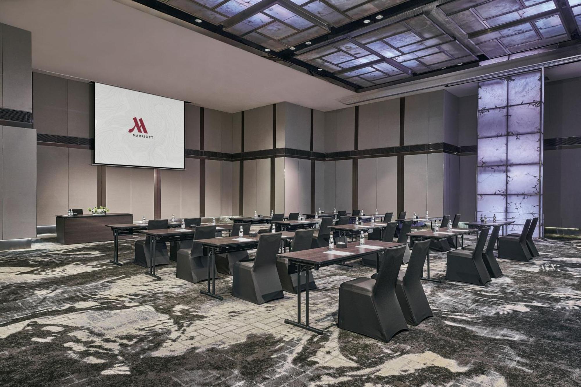 Singapore Marriott Tang Plaza Hotel Экстерьер фото